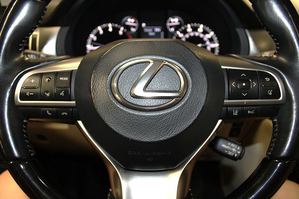 Used 2022 Lexus GX 460 Premium w/ Premium Plus Package AWD/4WD image 13