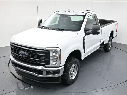New 2026 Ford F250 XL w/ FX4 Off-Road Package AWD/4WD image 27