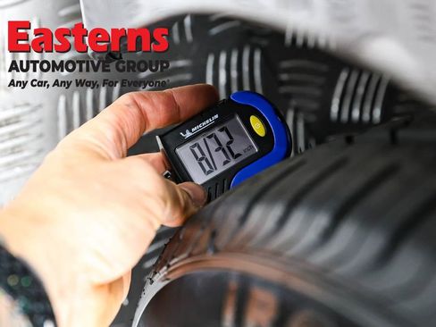 Used 2018 Toyota Camry XLE w/ Driver Assist Package image 27