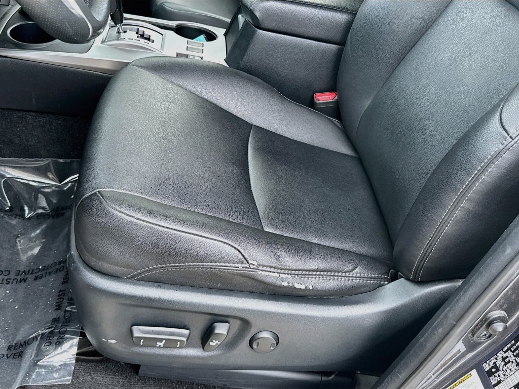 Used 2022 Toyota 4Runner TRD Sport AWD/4WD image 18