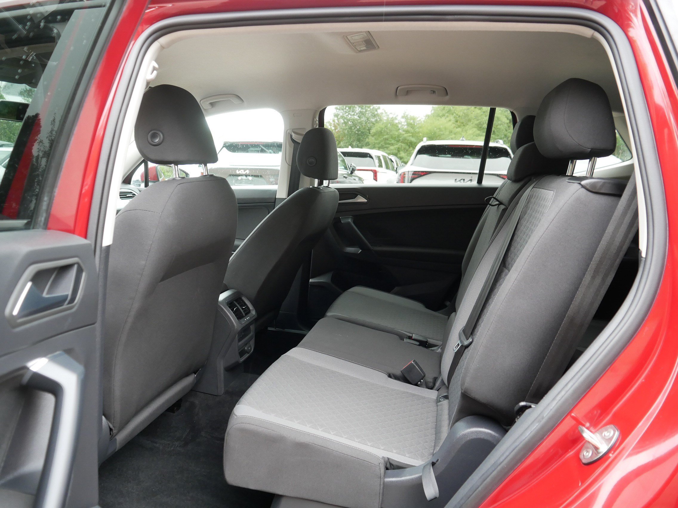 Used 2019 Volkswagen Tiguan S AWD/4WD image 35