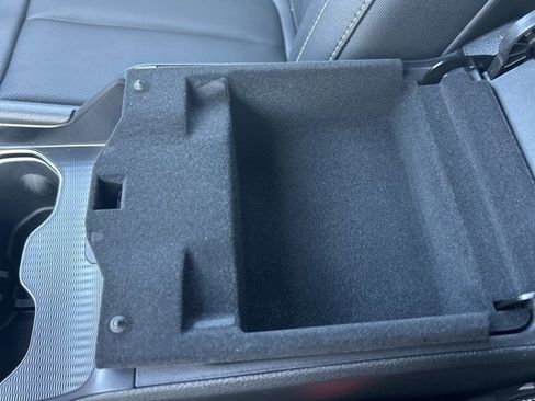 New 2025 Jeep Grand Cherokee L Limited w/ Luxury Tech Group II image 35