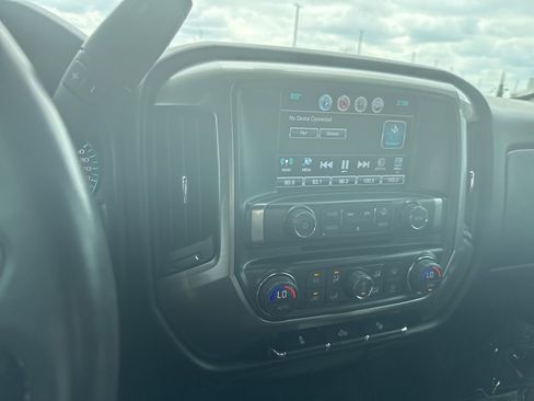 Used 2018 Chevrolet Silverado 1500 LT w/ All Star Edition AWD/4WD image 16
