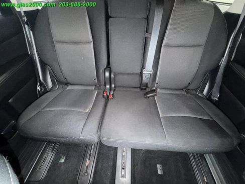 Used 2019 Nissan Pathfinder SV AWD/4WD image 24
