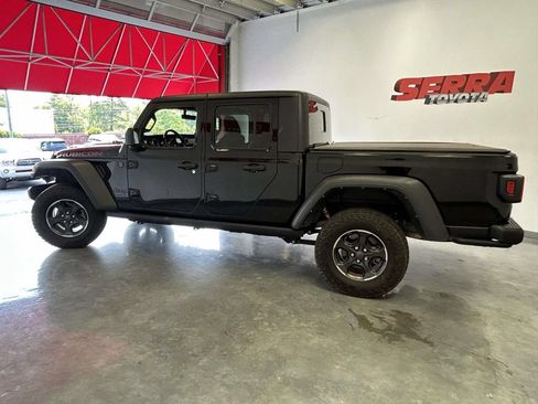 Used 2022 Jeep Gladiator Rubicon AWD/4WD image 6