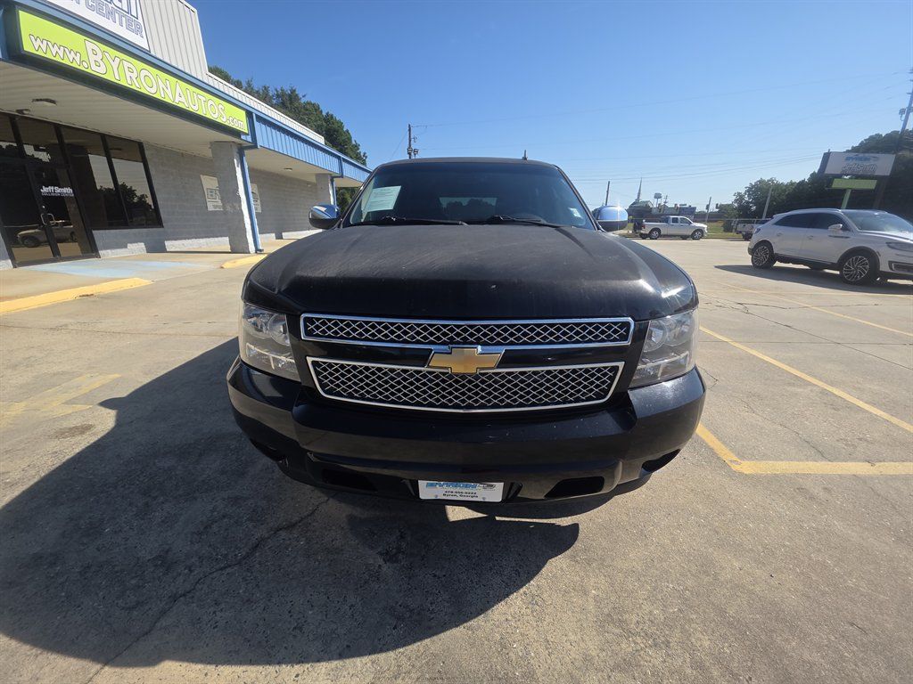 Used 2013 Chevrolet Tahoe LTZ RWD image 4