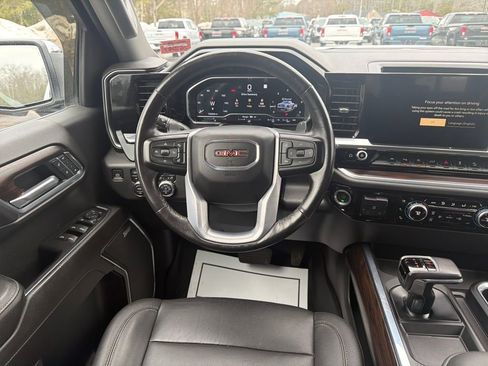 Certified 2022 GMC Sierra 1500 SLT w/ SLT Premium Plus Package image 27