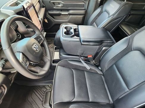 Certified 2025 RAM 1500 Laramie AWD/4WD image 13