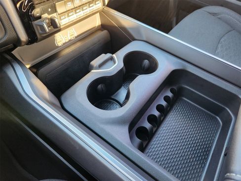 New 2025 RAM 2500 Big Horn image 31