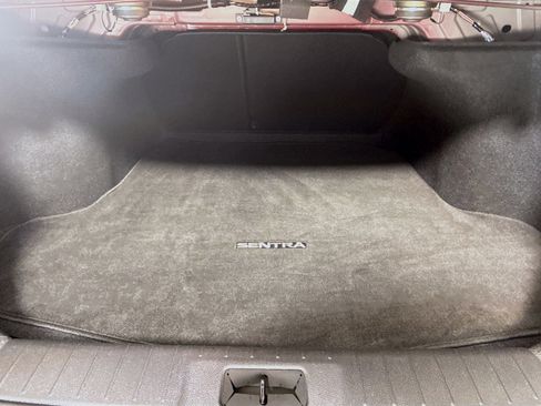 Used 2024 Nissan Sentra SR image 35