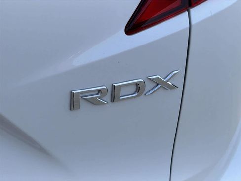 Used 2023 Acura RDX FWD w/ Technology Package image 8