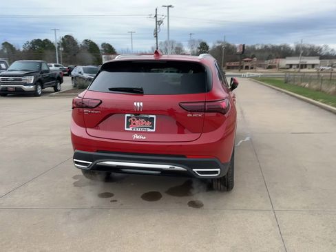 New 2025 Buick Envision Preferred image 7