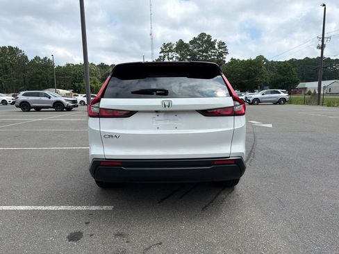 Used 2024 Honda CR-V EX image 6