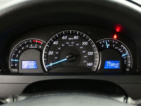 Used 2012 Toyota Camry LE FWD image 21