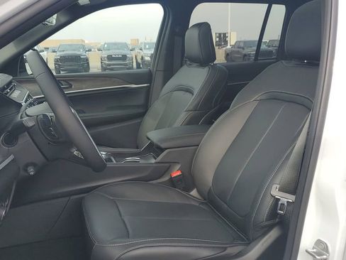 New 2026 Jeep Grand Cherokee Limited image 20