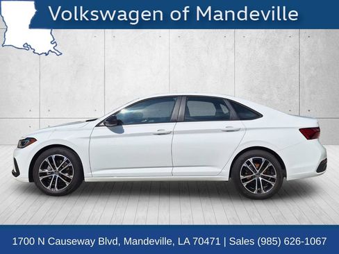 Certified 2026 Volkswagen Jetta Sport FWD image 8