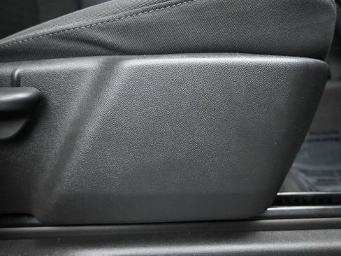 Used 2022 Chevrolet Silverado 1500 Custom Trail Boss w/ Safety Confidence Package AWD/4WD image 12