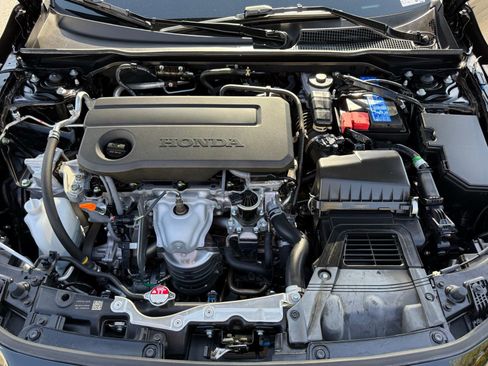 Used 2025 Honda Civic Sport image 33