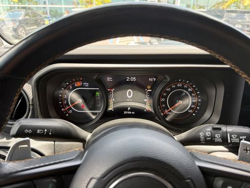 Used 2024 Jeep Wrangler Unlimited Rubicon 392 AWD/4WD image 2