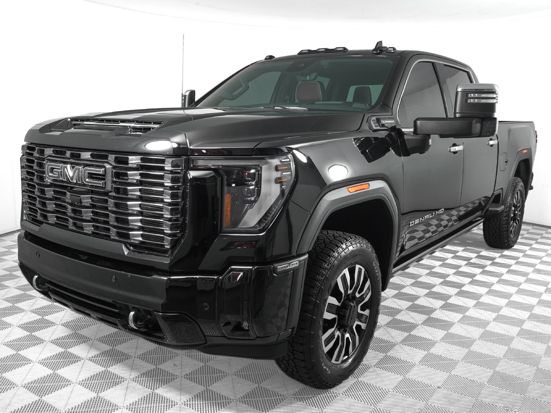 Used 2026 GMC Sierra 2500 Denali Ultimate AWD/4WD image 10