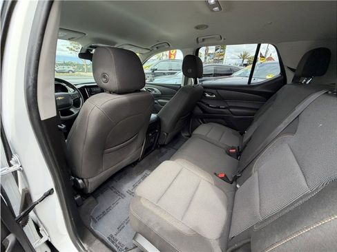 Used 2020 Chevrolet Traverse LS FWD image 20
