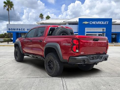 Used 2025 Chevrolet Colorado ZR2 w/ ZR2 Bison Edition AWD/4WD image 3