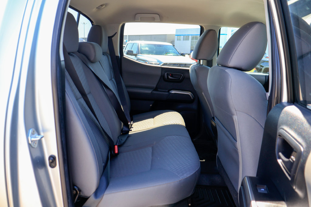 Used 2023 Toyota Tacoma SR5 RWD image 12