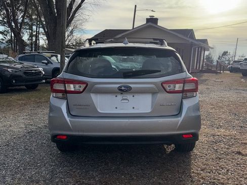 Used 2019 Subaru Impreza 2.0i Premium w/ Popular Package #2 image 7