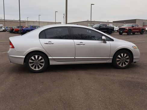 Used 2010 Honda Civic EX-L image 7