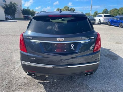 Used 2018 Cadillac XT5 Premium Luxury w/ Driver Assist Package AWD/4WD image 3