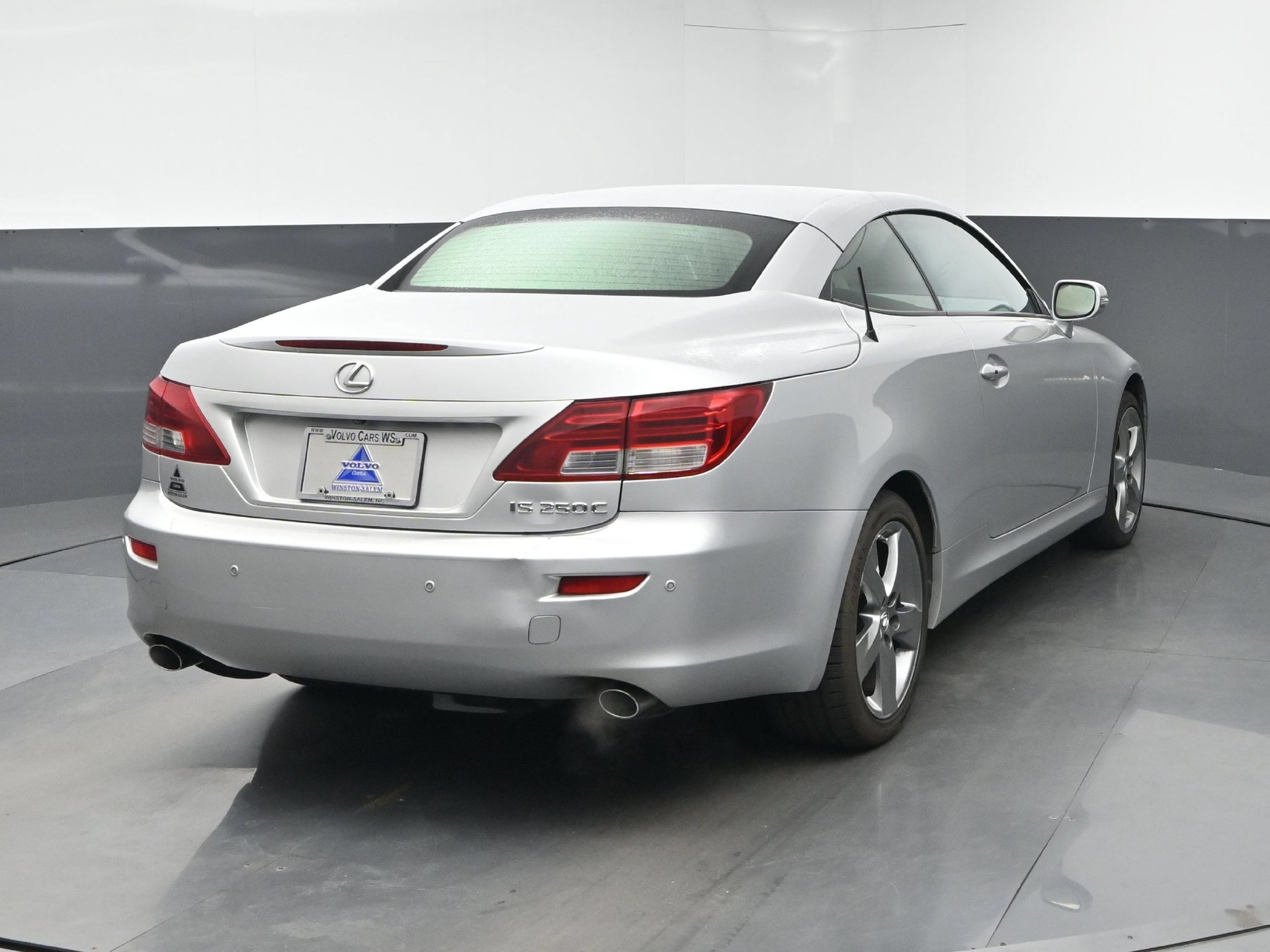 Used 2011 Lexus IS 250C w/ Luxury Pkg RWD image 8