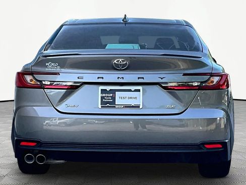Certified 2025 Toyota Camry SE FWD image 5