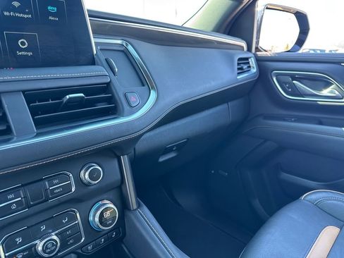 Used 2023 GMC Yukon AT4 w/ AT4 Premium Package image 24