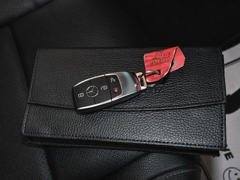 Used 2025 Mercedes-Benz GLS 450 4MATIC image 73