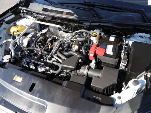 Used 2022 Mitsubishi Outlander SE image 3