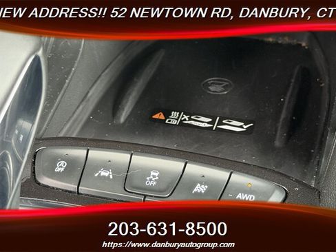 Used 2024 Chevrolet TrailBlazer RS w/ Convenience Package AWD/4WD image 33