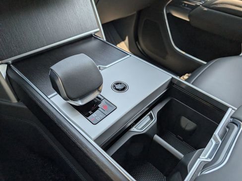 New 2026 Land Rover Range Rover SE AWD/4WD image 20