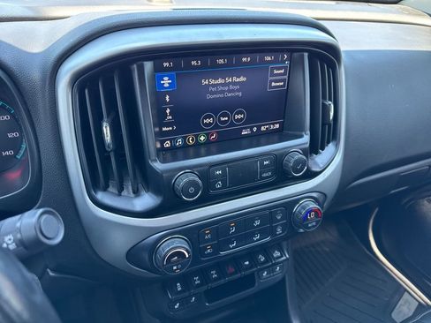 Used 2020 Chevrolet Colorado ZR2 w/ ZR2 Dusk Special Edition AWD/4WD image 12