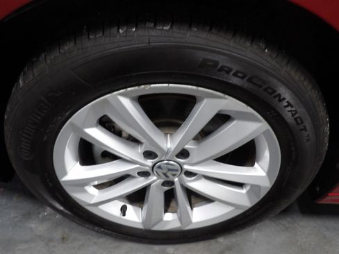 Used 2021 Volkswagen Passat 2.0T S FWD image 24