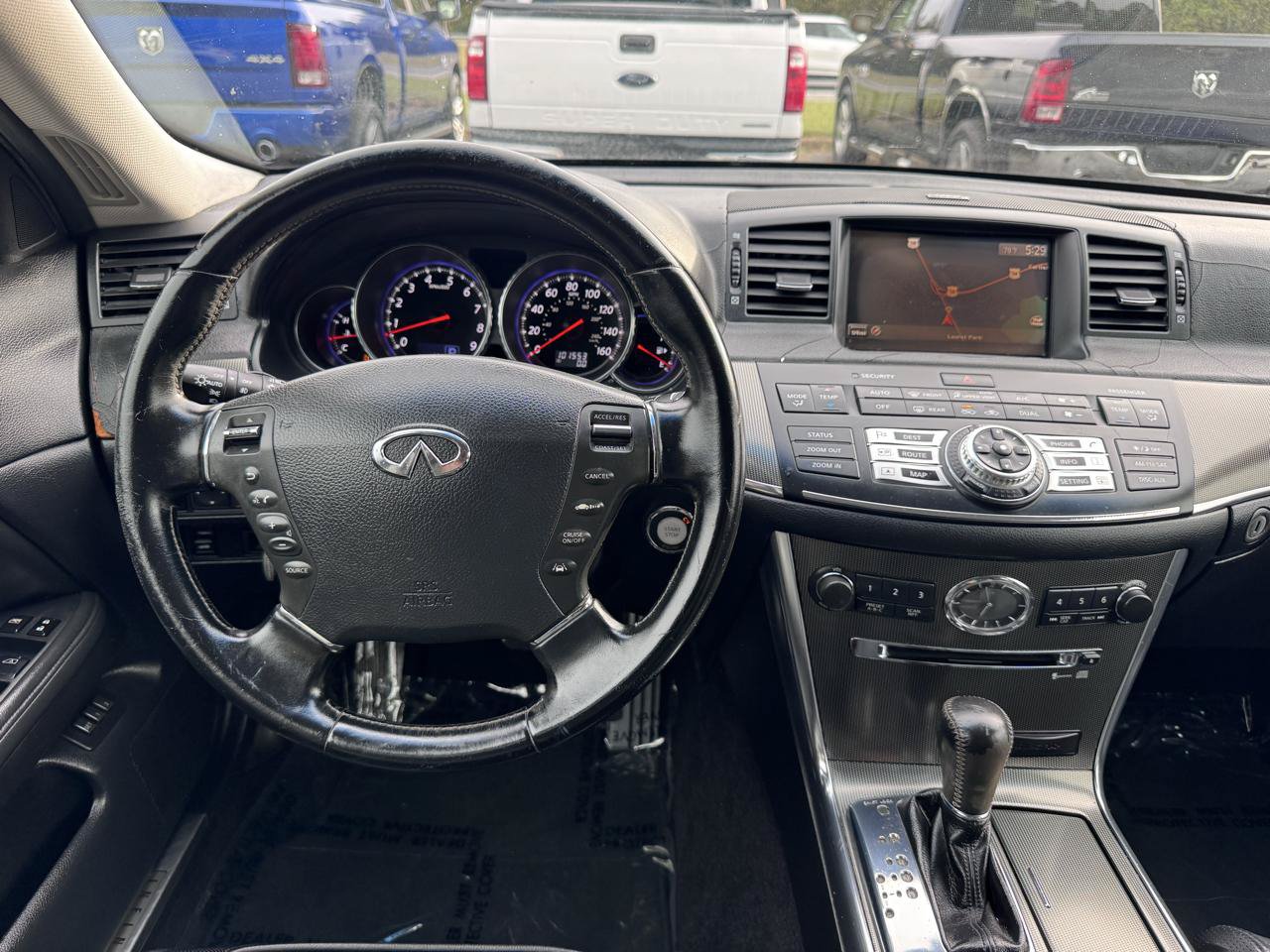 Used 2009 INFINITI M35 w/ Technology Pkg RWD image 18