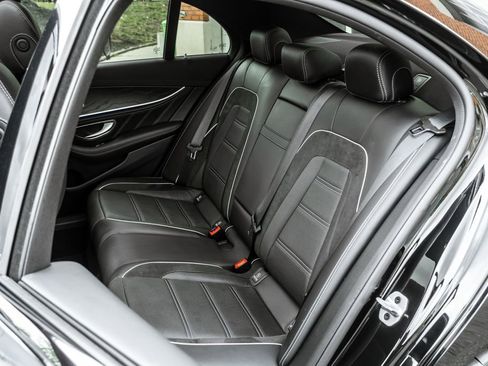 Used 2019 Mercedes-Benz E 63 AMG S image 36