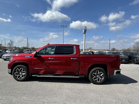 Used 2023 GMC Sierra 1500 SLT w/ SLT Premium Plus Package image 3