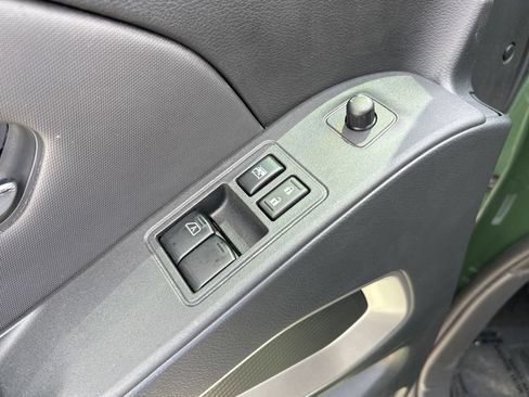 Certified 2024 Nissan Frontier SV w/ SV Convenience Package RWD image 21