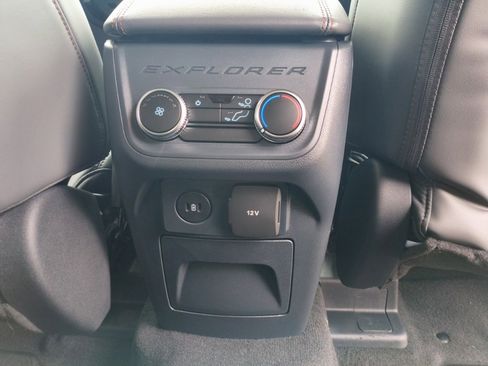 New 2026 Ford Explorer Active w/ Active Comfort Package image 23