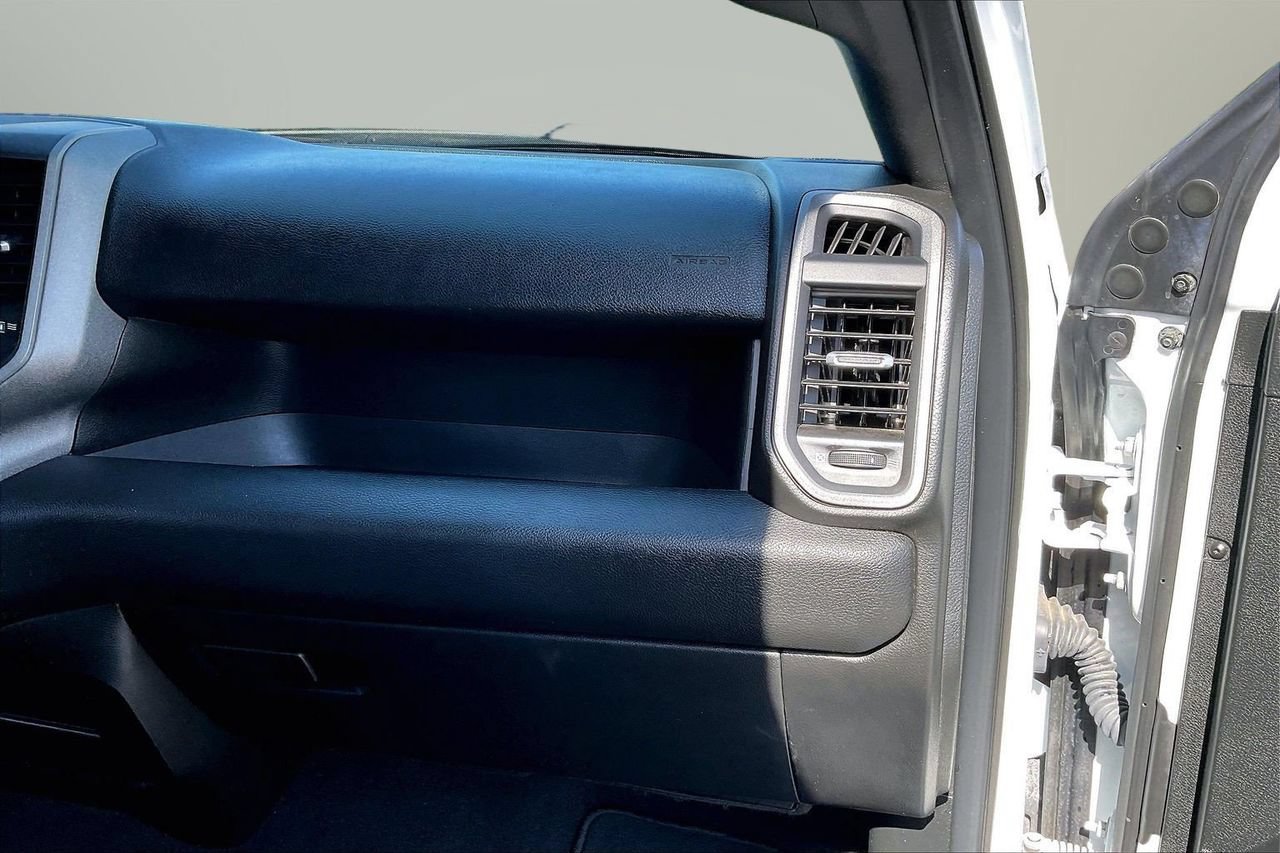 Certified 2024 RAM 3500 Tradesman w/ Chrome Appearance Group AWD/4WD image 19
