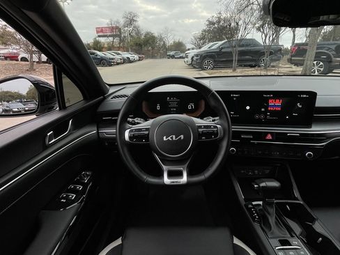 Used 2025 Kia K5 GT-Line w/ GT-Line Premium Package image 11