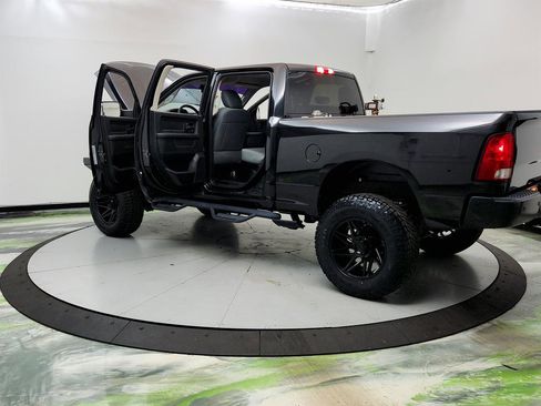 Used 2018 RAM 2500 Tradesman w/ Popular Equipment Group image 12