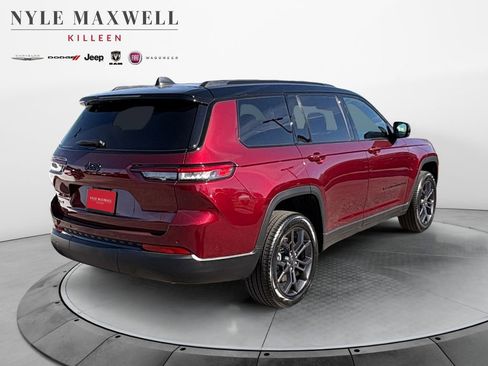 New 2025 Jeep Grand Cherokee L Limited image 16