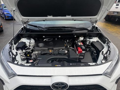 Used 2022 Toyota RAV4 XLE image 12