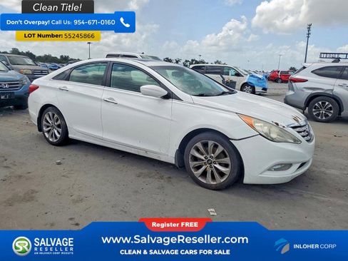Used 2013 Hyundai Sonata SE w/ Navigation & Sunroof Pkg FWD image 5